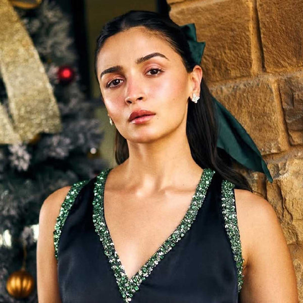 Double-layered Green Satin Alia Bow