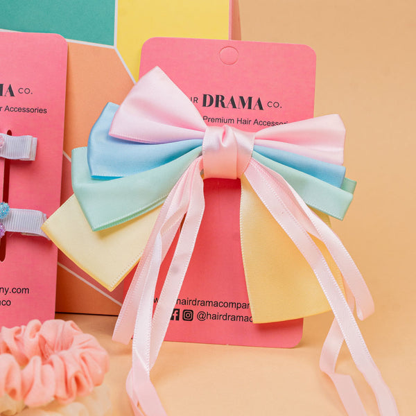 Unicorn Sparkle & Shine Gift Set with 1 Knotted Hair Band, 1 Hair Bow, 6 Hair Pins & 6 Hair Ties