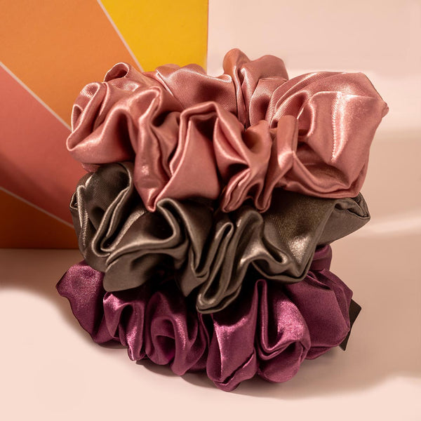 Everyday Essentials Gift Box with 6 Scrunchies & 3 Claw Clips - Lilac