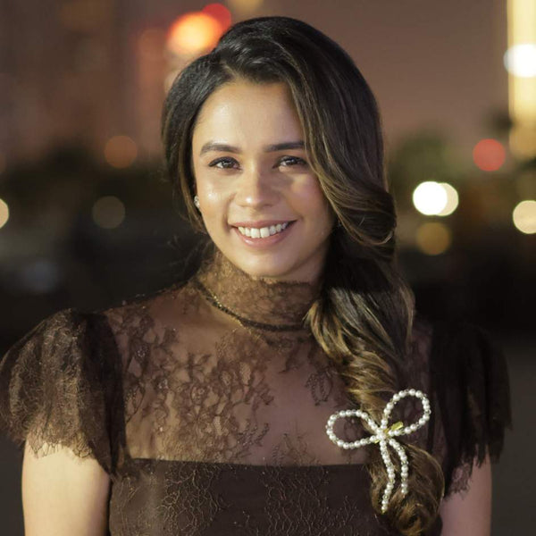 Embellished Pearl & Crystal Beads Hair Bow Alligator Clip - Off-White