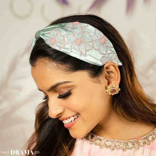 Flower Motif Knotted Headband - Mint Green